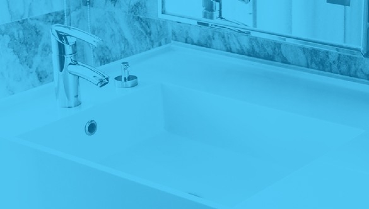 Igiene e pulizia dei bagni nelle attività commerciali